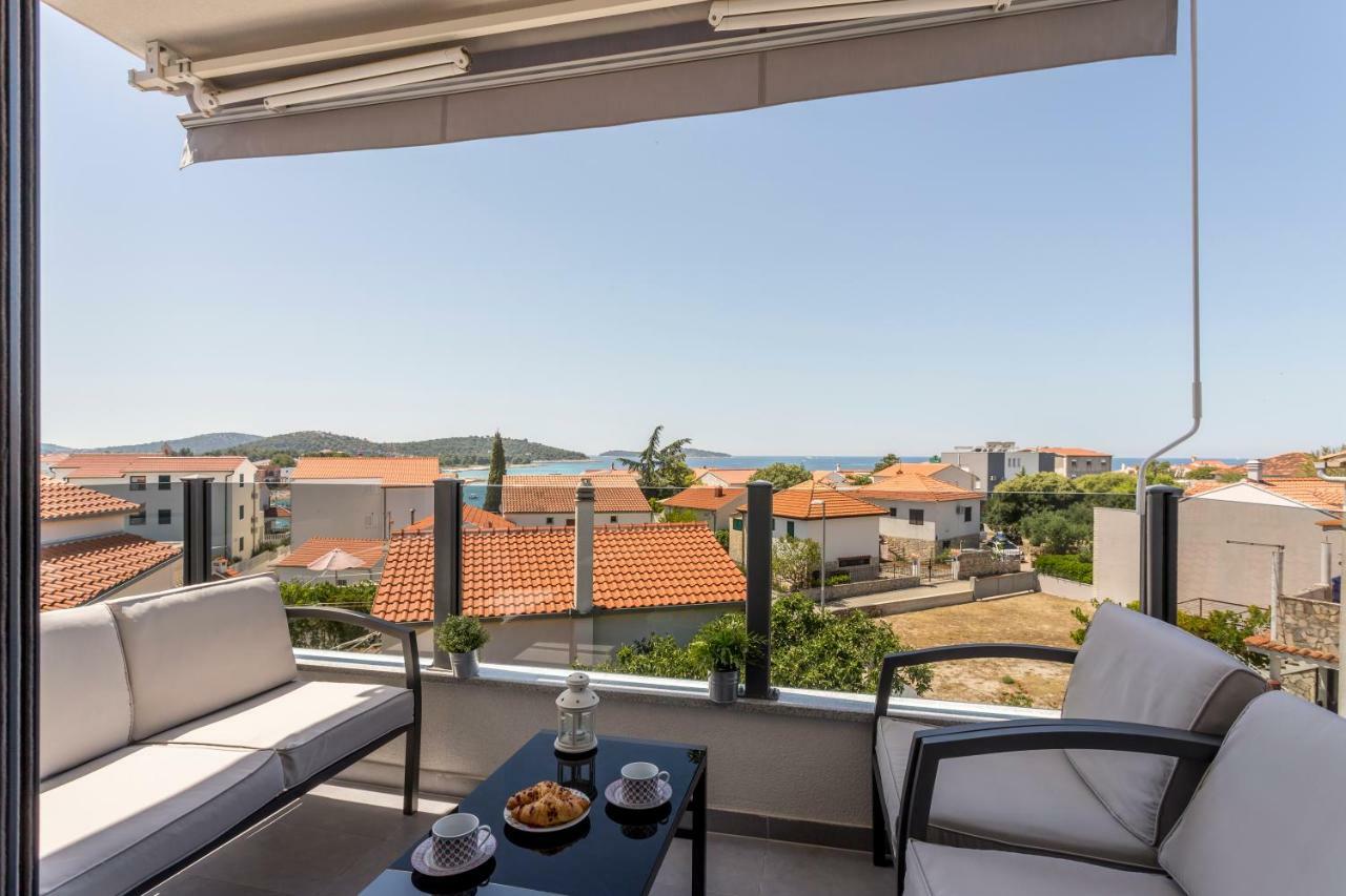Luxury View Apartments Rogoznica  Kültér fotó