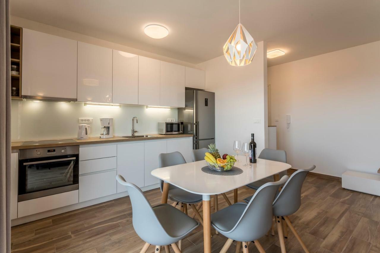 Luxury View Apartments Rogoznica  Kültér fotó