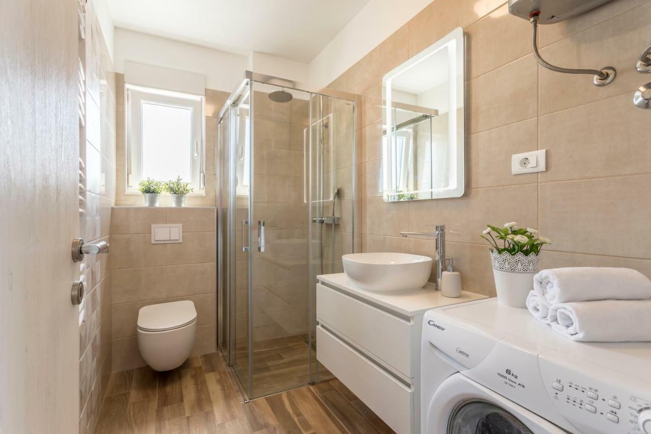 Luxury View Apartments Rogoznica  Kültér fotó