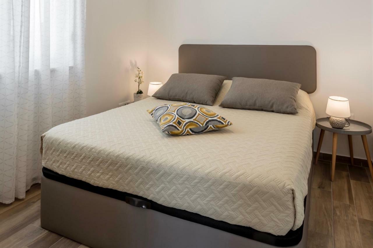 Luxury View Apartments Rogoznica  Kültér fotó
